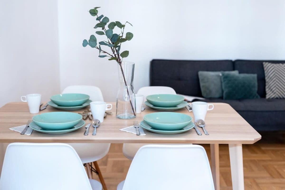 Lovely Downtown Apartment Close To The Basilica ブダペスト エクステリア 写真
