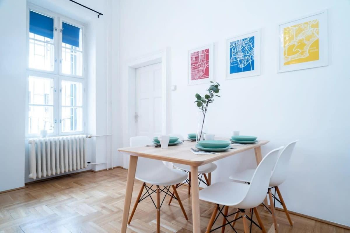 Lovely Downtown Apartment Close To The Basilica ブダペスト エクステリア 写真